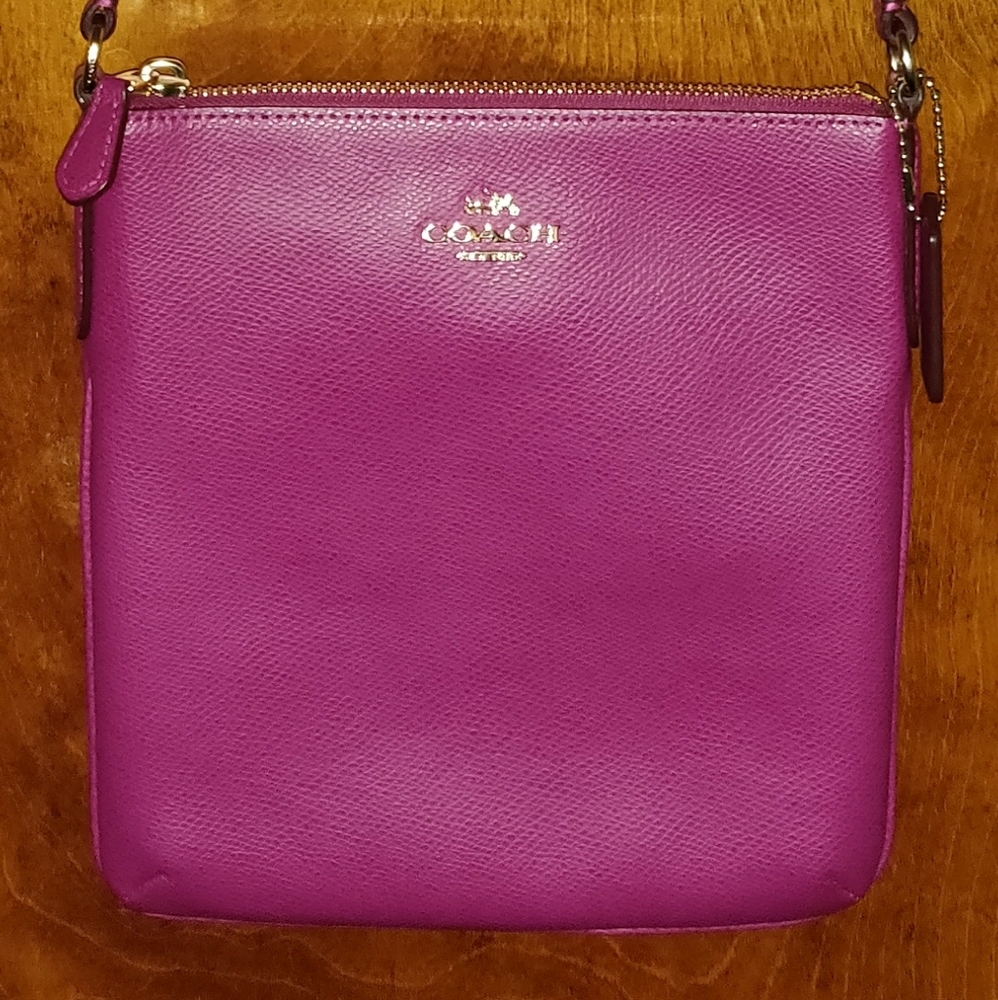 Coach kitt messenger crossbody